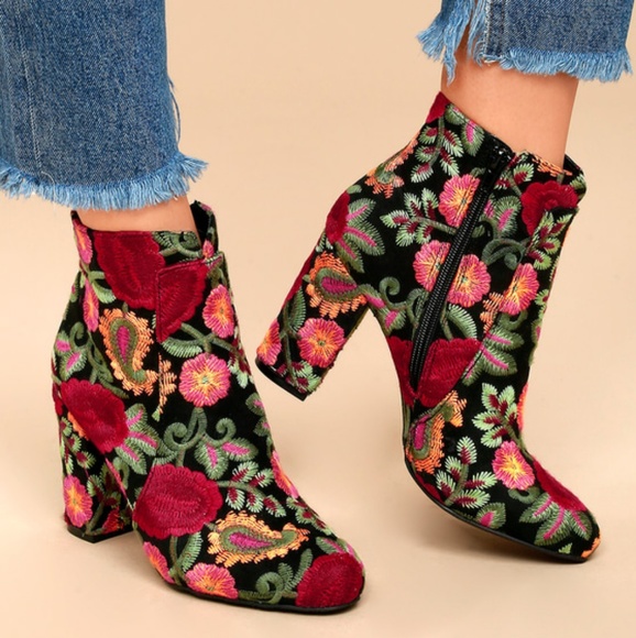 Mia Shoes - MIA Rosebud embroidered black booties